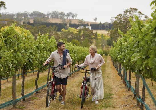 Couple enjoying a romantic getaway in Bowral, Southern Highlands