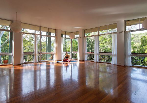The Luna Room at Heart and Soul Retreats, Otford
